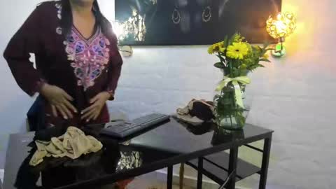 lucero online show from February 13, 12:35 am