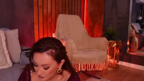miss_m online show from June 28, 6:14 pm