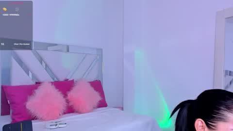   online show from March 6, 8:48 pm