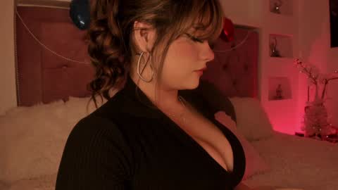 Melissa   online show from December 30, 1:14 pm