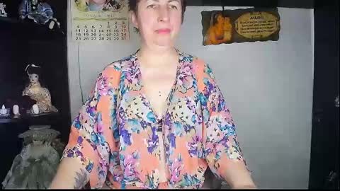 miss_tasha_kom online show from May 16, 7:33 am