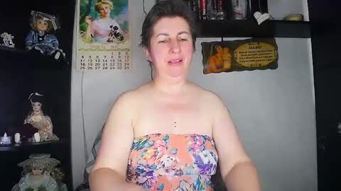 miss_tasha_kom online show from May 16, 10:36 am