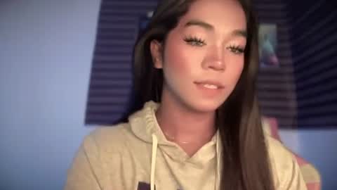 miss_veron_xoxo online show from May 17, 3:55 pm