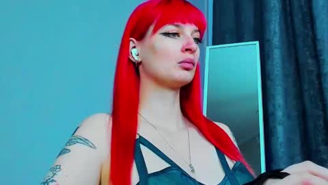 Snapshot of missbeldam chatting on February 27, 8:42 pm Miss Beldam online show from February 27, 8:42 pm