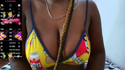 Snapshot of missbnasty_ chatting on February 23, 12:41 pm Miss Evelyn online show from February 23, 12:41 pm