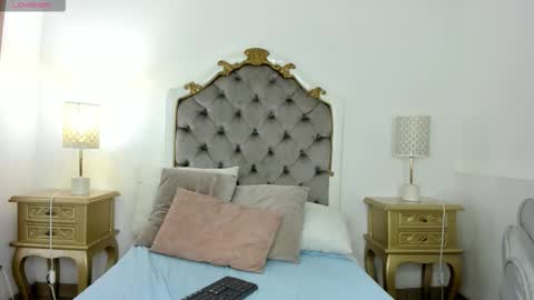 misscarina7 online show from September 22, 11:14 pm