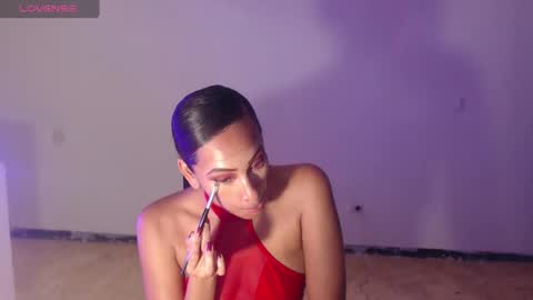 Snapshot of misscruzxz chatting on September 30, 1:44 am Donna di Diamanti online show from September 30, 1:44 am