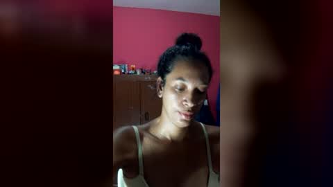 Donna di Diamanti online show from August 3, 8:03 pm