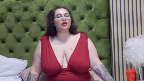 MissElisabeth online show from March 26, 4:25 am