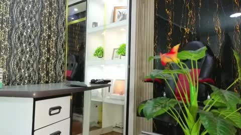 Escarlet online show from November 15, 3:07 am