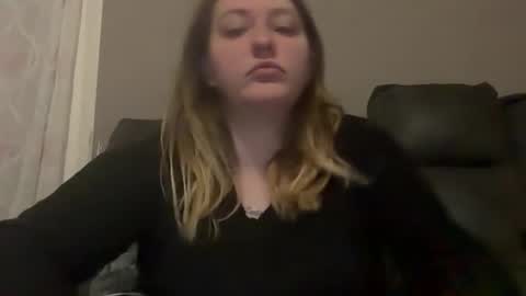 missfantastic0903 online show from May 14, 1:44 am