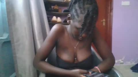 missheat357705 online show from November 11, 10:56 am