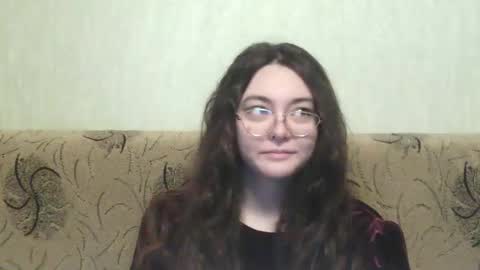 Snapshot of missis_mona chatting on March 4, 8:02 am missis mona online show from March 4, 8:02 am