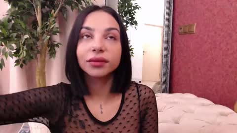 missjuliaxx online show from September 30, 7:25 am