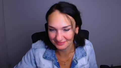 Christina online show from December 22, 12:41 pm