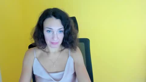 Christina online show from October 14, 12:08 pm