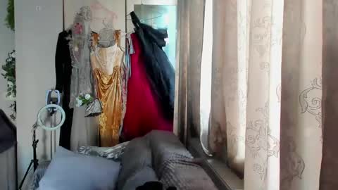 Mistress Lily Maria online show from December 10, 9:23 am