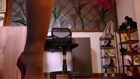 Im Valentina  online show from May 14, 3:12 am