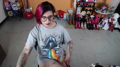 Miss Mia online show from December 21, 12:49 pm