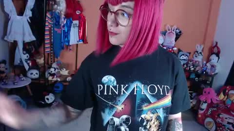 Miss Mia online show from April 29, 3:47 pm