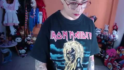 Miss Mia online show from May 24, 2:49 pm