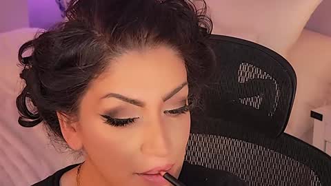 Mina online show from December 18, 3:33 am