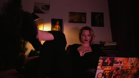   online show from January 4, 12:49 pm