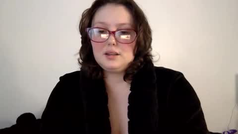 missmistressmal online show from May 16, 11:31 am