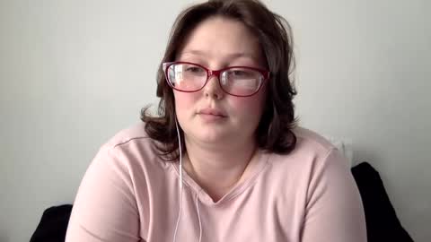 missmistressmal online show from May 7, 7:39 pm