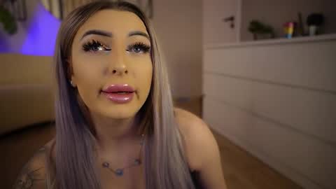 Miss Obsidian online show from February 5, 9:07 pm