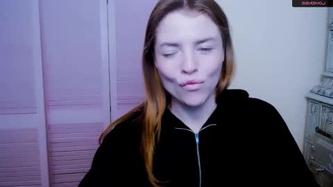 Olivia online show from January 24, 2:08 pm