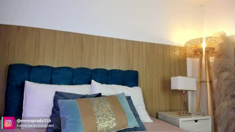 Emma Prada online show from April 9, 11:59 am