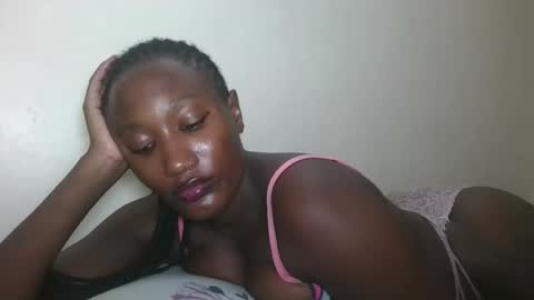 pretty gal online show from May 13, 8:36 pm