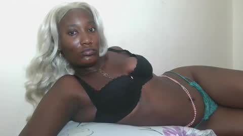 pretty gal online show from May 21, 4:10 am