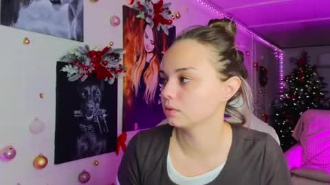 . online show from December 18, 6:40 am