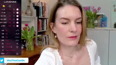 MissThea online show from March 1, 7:48 pm