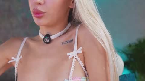 Eva online show from October 18, 3:26 pm