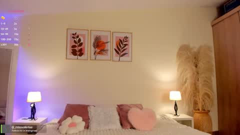 Valeria Davila online show from January 16, 12:56 pm