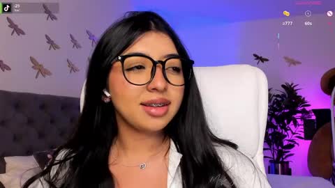 Mafe Jimenez online show from May 12, 4:13 pm