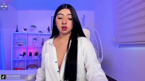 Mafe Jimenez online show from October 7, 1:04 pm