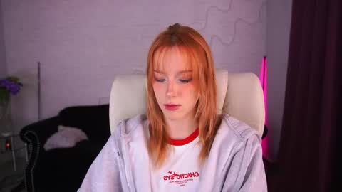 Snapshot of missvelora chatting on October 23, 7:58 am MissVelora online show from October 23, 7:58 am