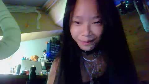 Miss Versatile online show from May 4, 3:10 am
