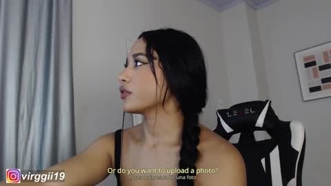 missvirggii online show from October 9, 11:53 pm