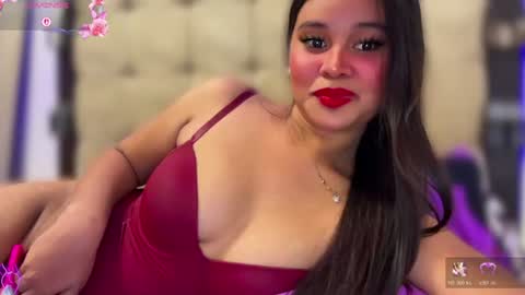 Miss. Thalia online show from June 24, 1:32 pm