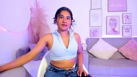 missy_lowe online show from September 24, 8:08 pm