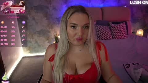  Amely  online show from January 18, 8:41 am