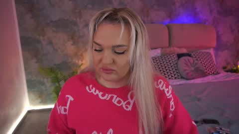 missyymarty online show from February 19, 8:14 am