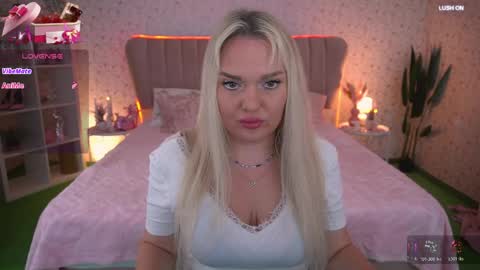 missyymarty online show from May 11, 7:10 am