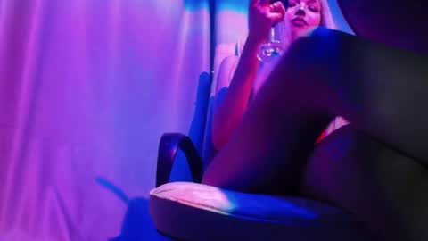 mistr_daria_femdom online show from May 21, 11:35 pm