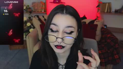 Marcelline online show from October 20, 10:07 am